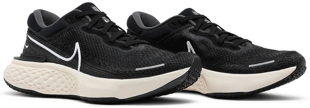 Nike ZoomX Invincible Run Flyknit 'Black White'
