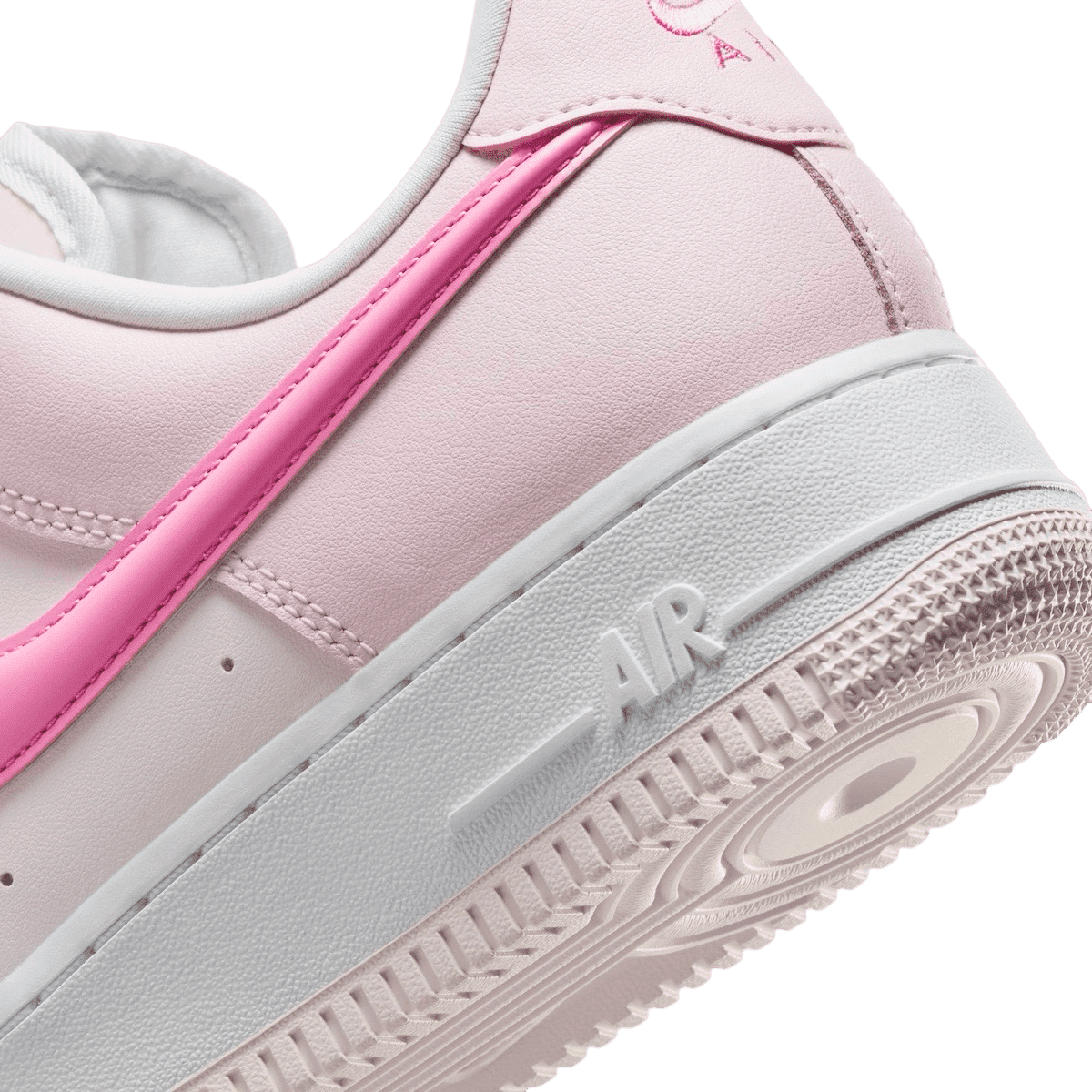 Nike Air Force 1 '07 Paw Print