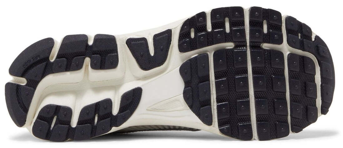Nike Zoom Vomero 5 Photon Dust 'Metallic Silver Cinza'