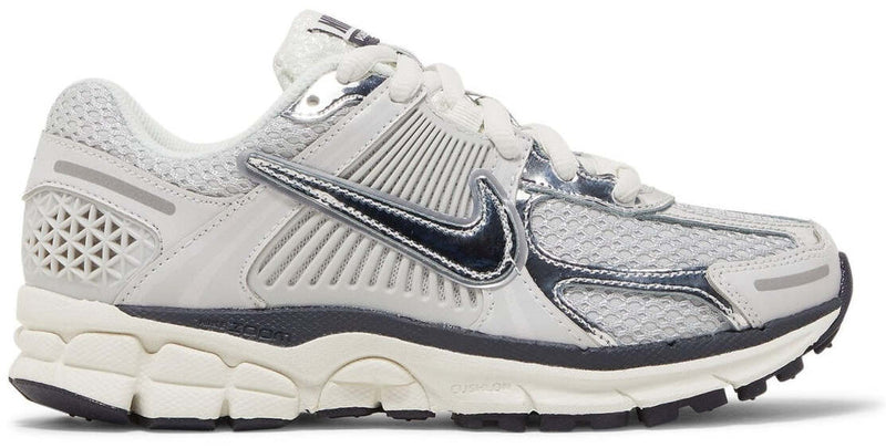 Nike Zoom Vomero 5 Photon Dust 'Metallic Silver Cinza'